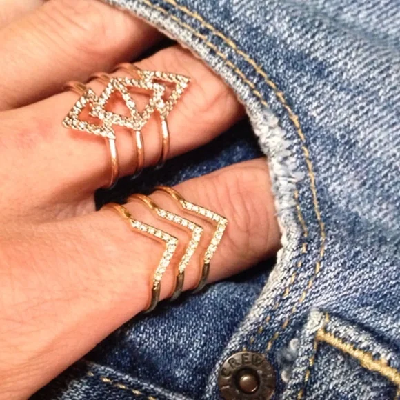 Stella & Dot | 🌸⚜️Rose Gold Pavé Spear Ring - Picture 6 of 8